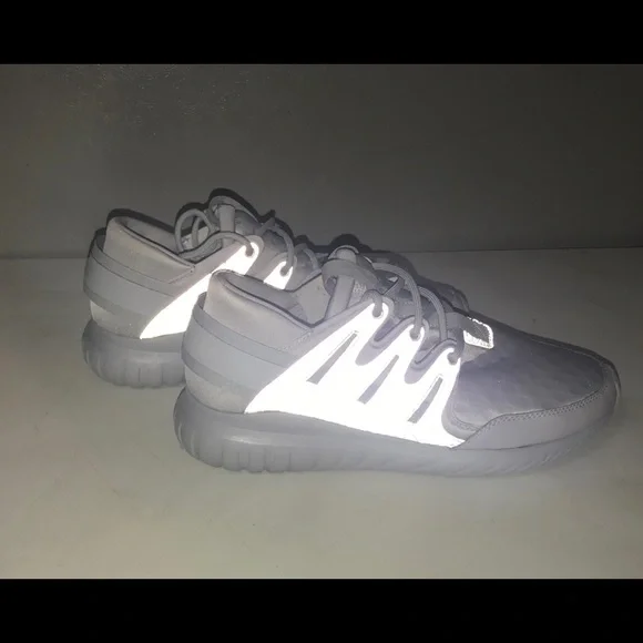 adidas gazelle silver green womens adidas Tubular Invader Strap 5 White main image 0